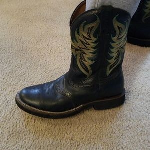 Black cowboy boots